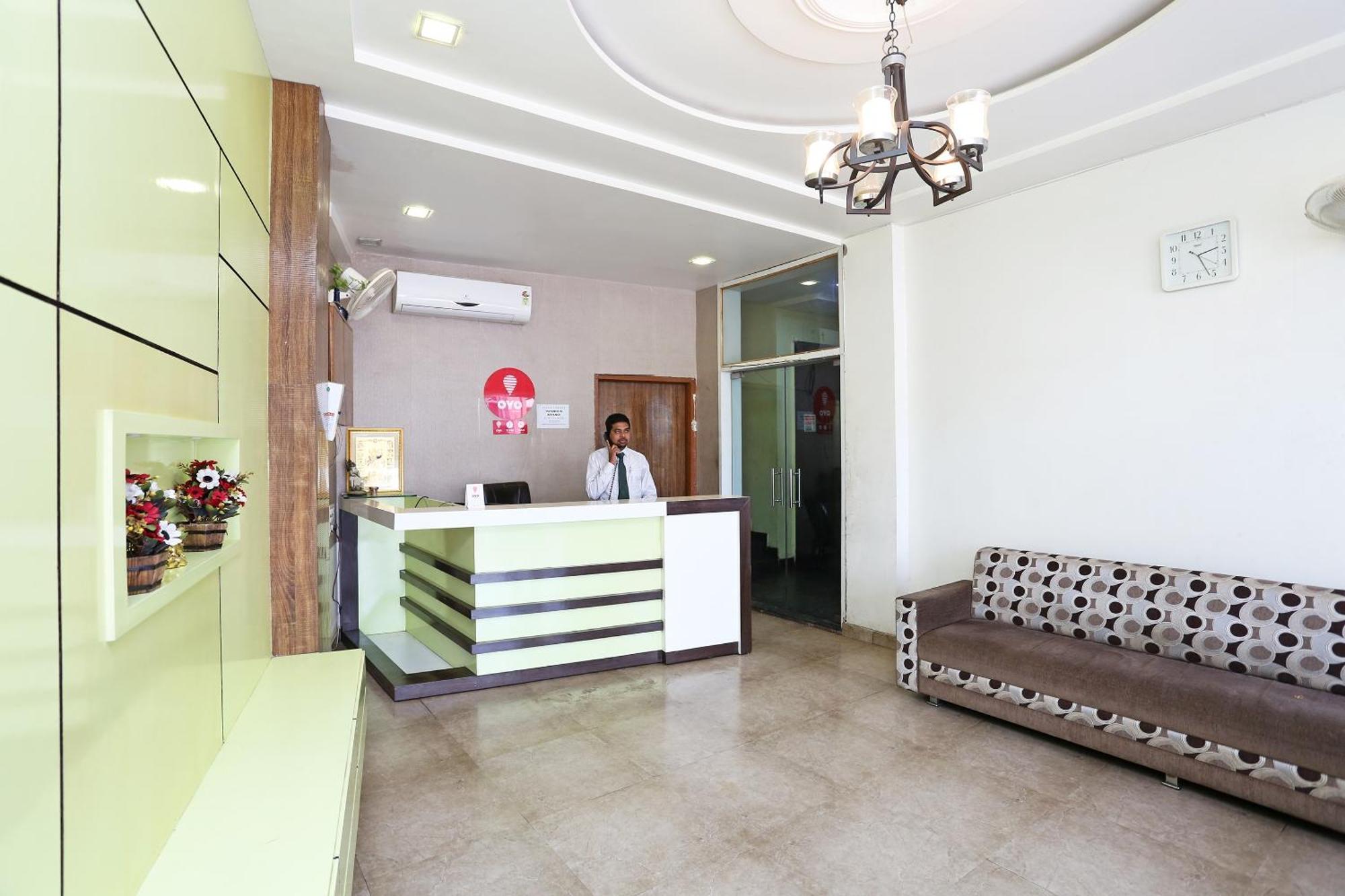Collection O Hotel Pearl Rāipur Exterior foto